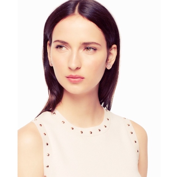 New Kate Spade Gold Crystal Rose Pavè Earrings - Picture 5 of 6